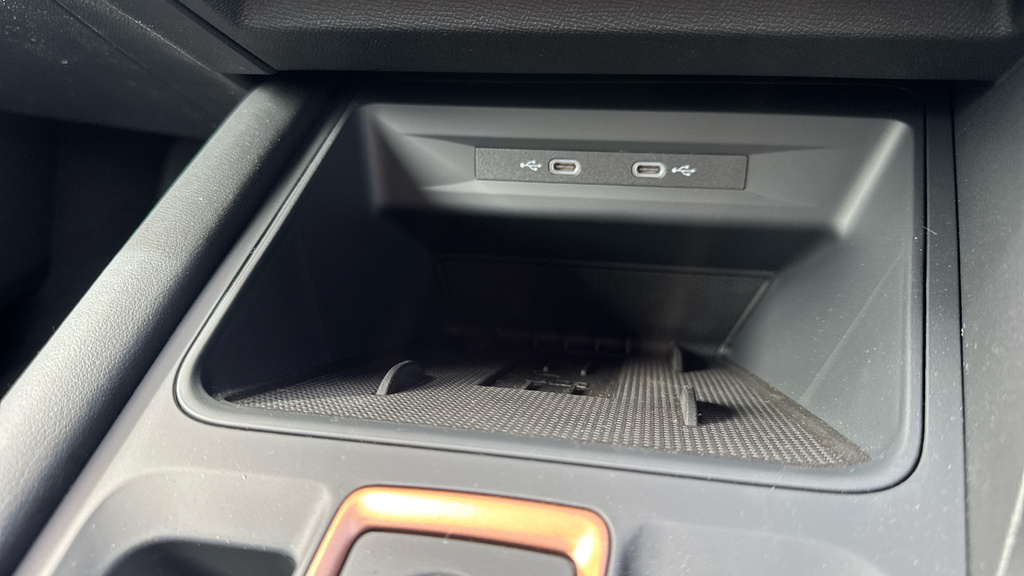Cupra Leon Leon 1.5 Etsi 150 V2 Dsg Grey #49