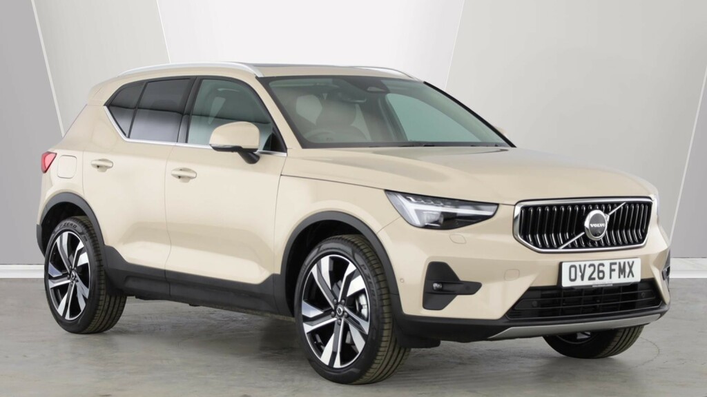 Volvo XC40 Xc40 2.0 B3p Plus Dark Grey #1