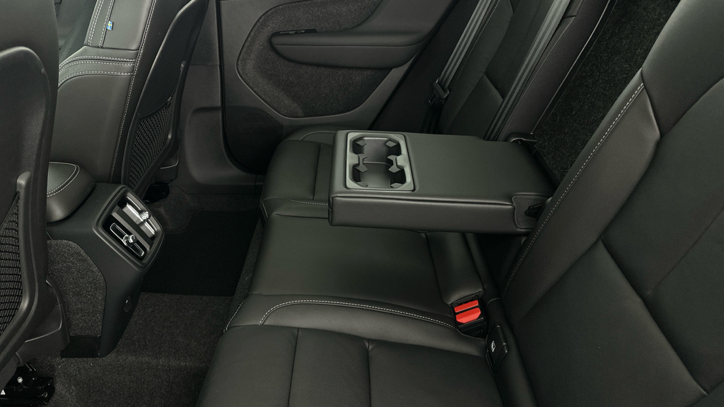 Volvo XC40 Xc40 2.0 B3p Plus Dark Grey #17