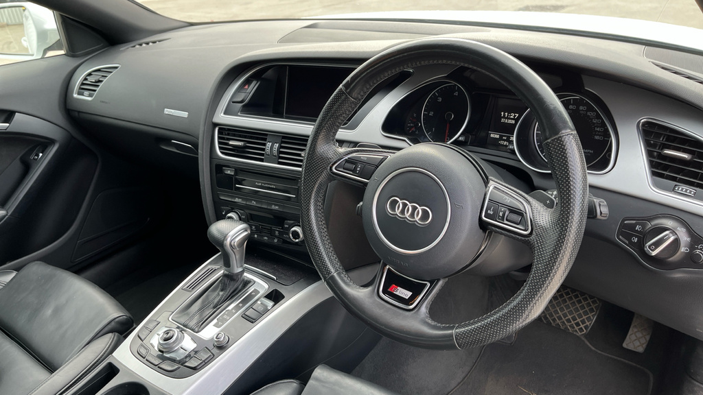 Audi A5 2.0 Tfsi Se Convertible Blue #9