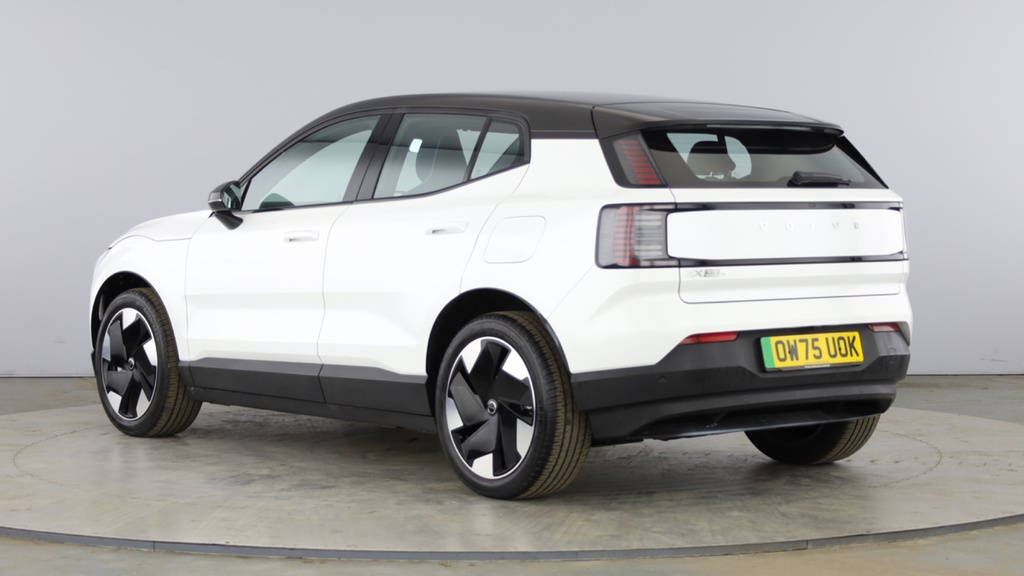 Volvo EX30 Ex30 315Kw Twin Motor Performance Plus 69Kwh A White #5