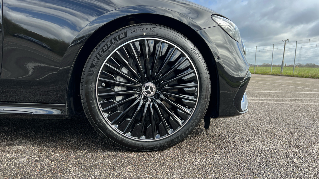 Mercedes-Benz E Class E Class E220d Urban Edition 9G-tronic Black #5