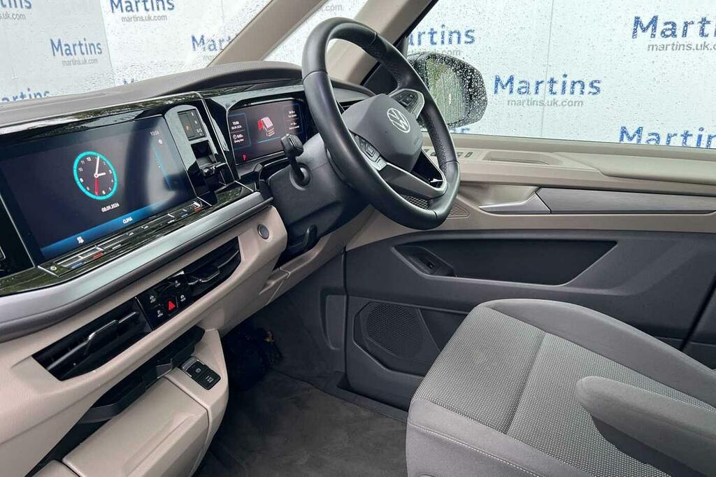 Volkswagen Multivan 2.0 Tdi Life Mpv Dsg Euro 6 Ss 150  #2