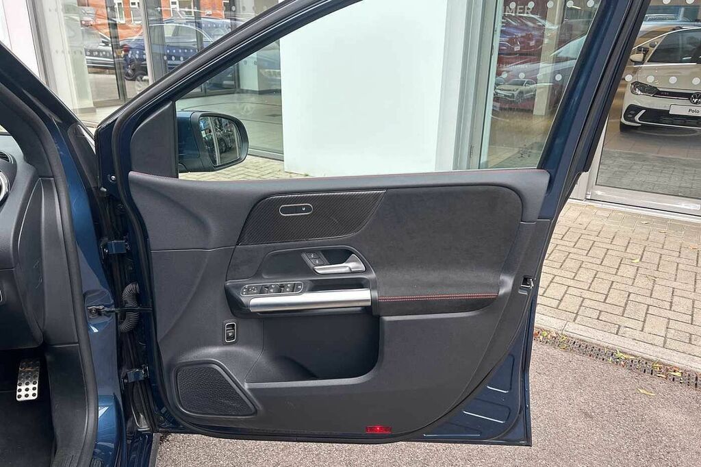 Mercedes-Benz B Class 1.3 B 180 Amg Line Executive 135 Bhp Grey #37