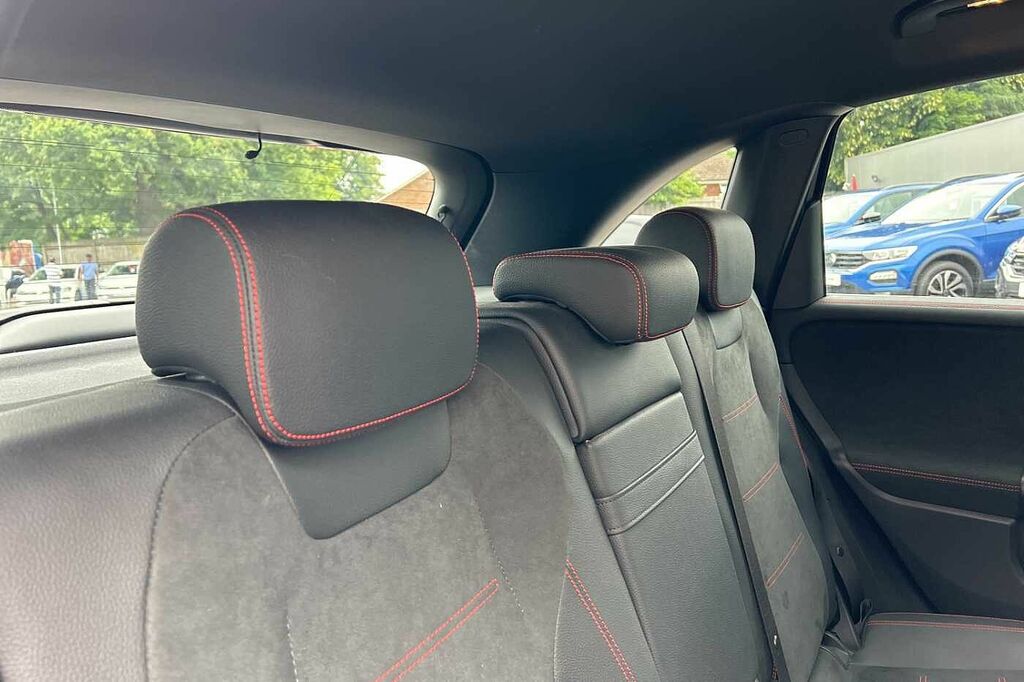 Mercedes-Benz B Class 1.3 B 180 Amg Line Executive 135 Bhp Grey #21