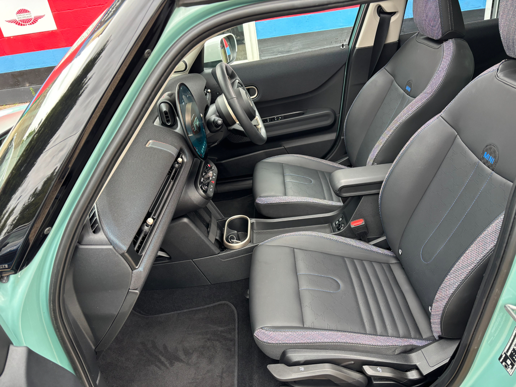 Mini Hatch 1.5C Classic Hatchback Steptronic Euro Green #3