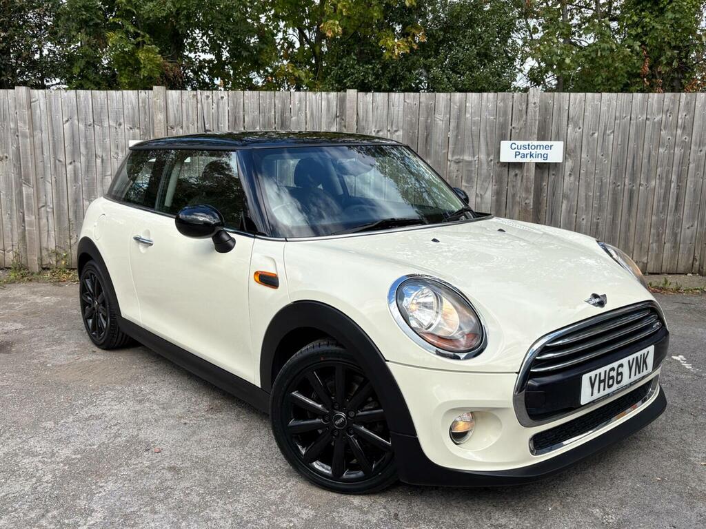 Mini Hatch Hatchback 1.5 Cooper Euro 6 Ss 201666 White