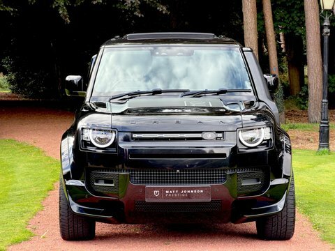 Land Rover Defender Core Black #3