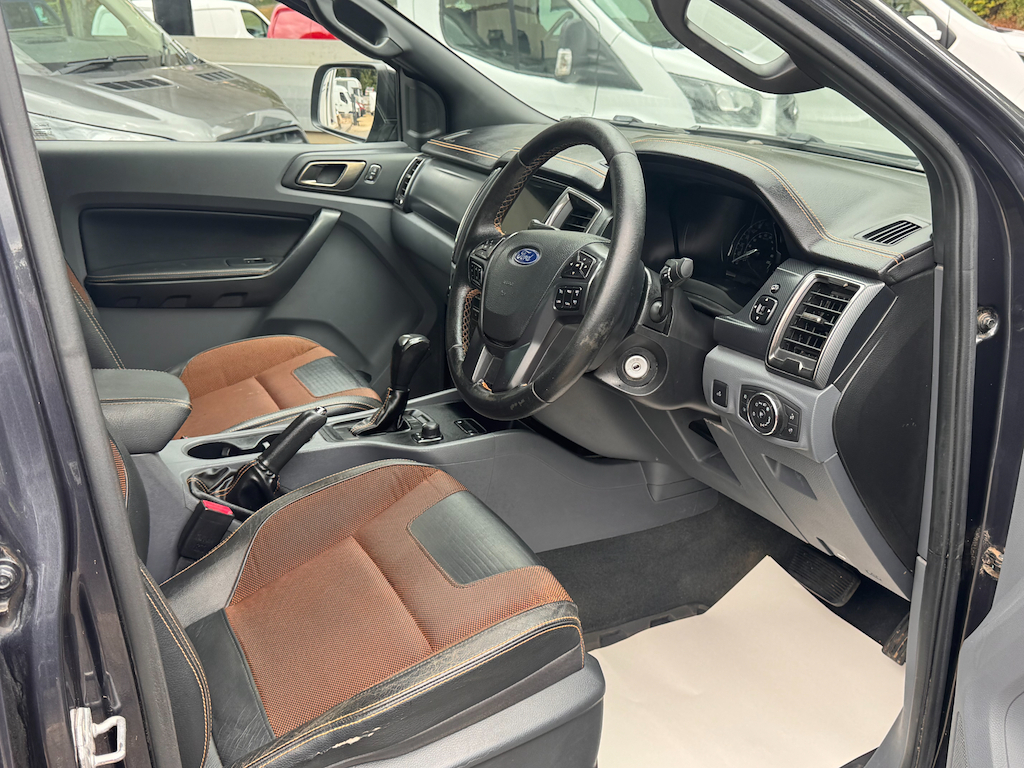 Ford Ranger 3.2L Wildtrak 4X4 Dcb Tdci Grey #3