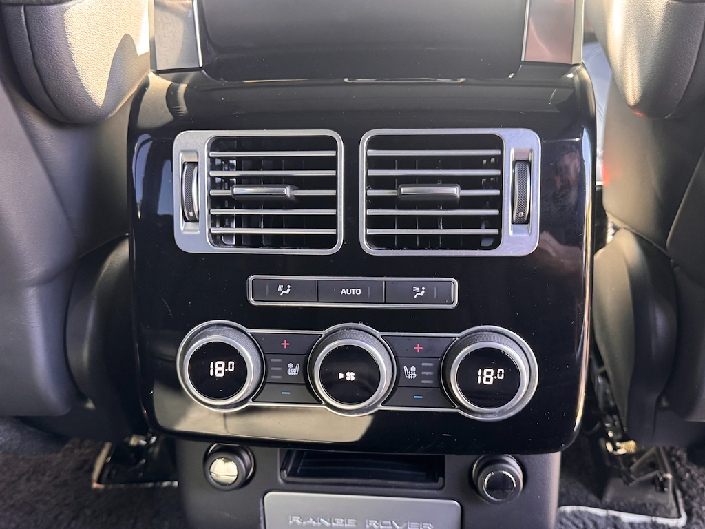 Land Rover Range Rover Td V6 Vogue Black #16