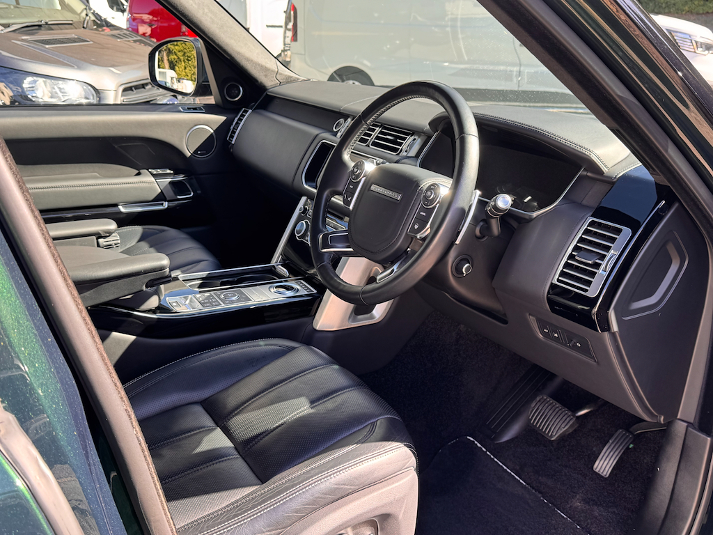 Land Rover Range Rover Td V6 Vogue Black #11