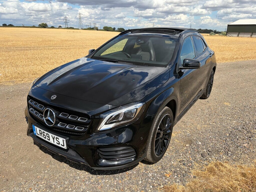 Mercedes-Benz GLA Class 1.6 Gla180 Amg Line Edition Plus Suv