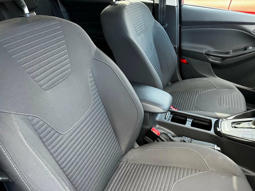 Ford Focus Hatchback 2.0T Ecoboost St-3 Euro 6 Ss 201 White #38