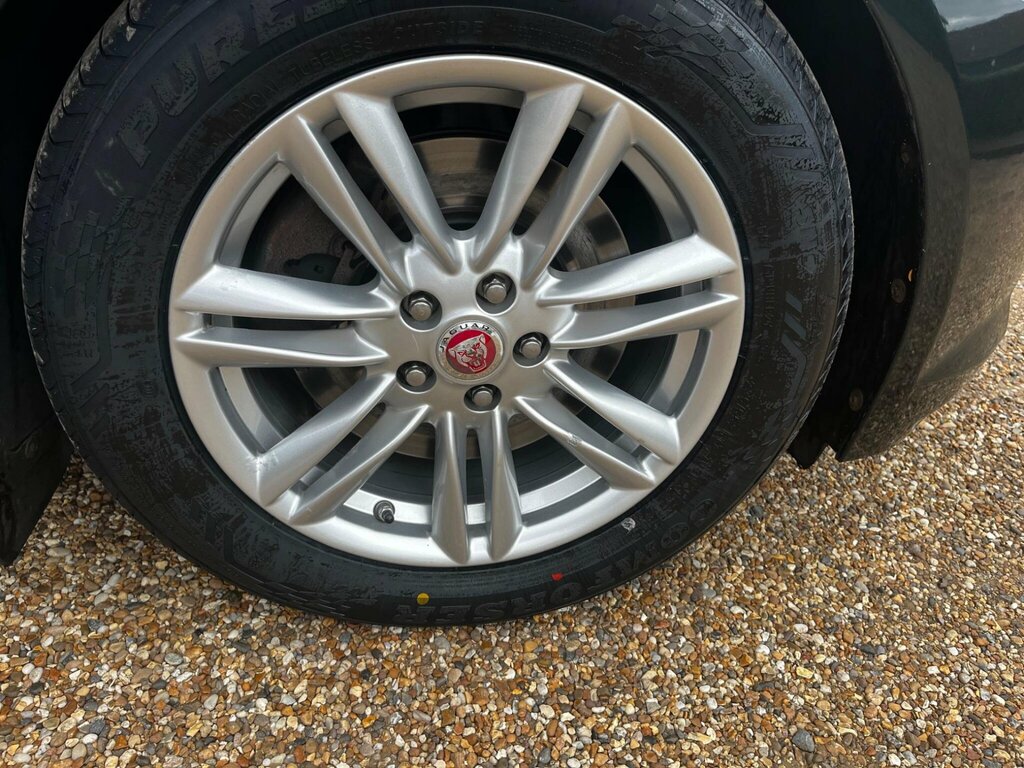 Jaguar XF 2.0 Prestige 161 Bhp Grey #53