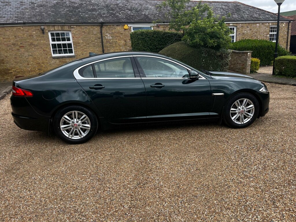 Jaguar XF 2.0 Prestige 161 Bhp Grey #38