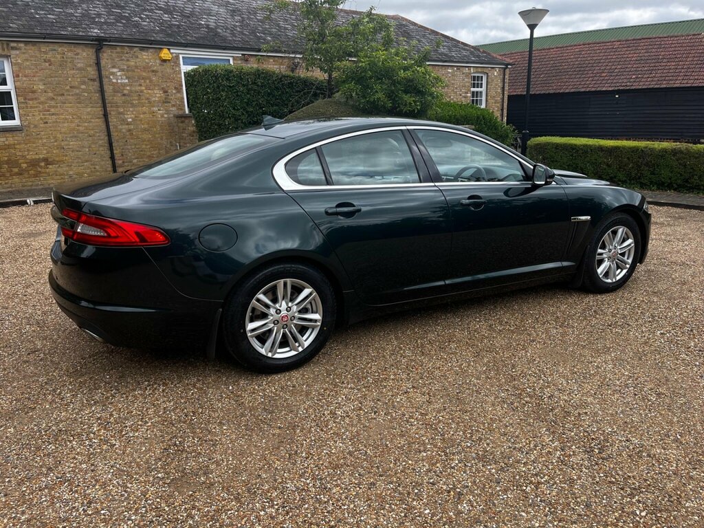 Jaguar XF 2.0 Prestige 161 Bhp Grey #31