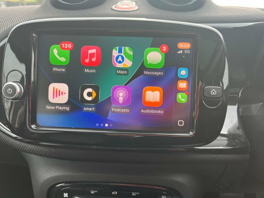 Smart Forfour 17.6Kwh Exclusive Hatchback 22K  #2