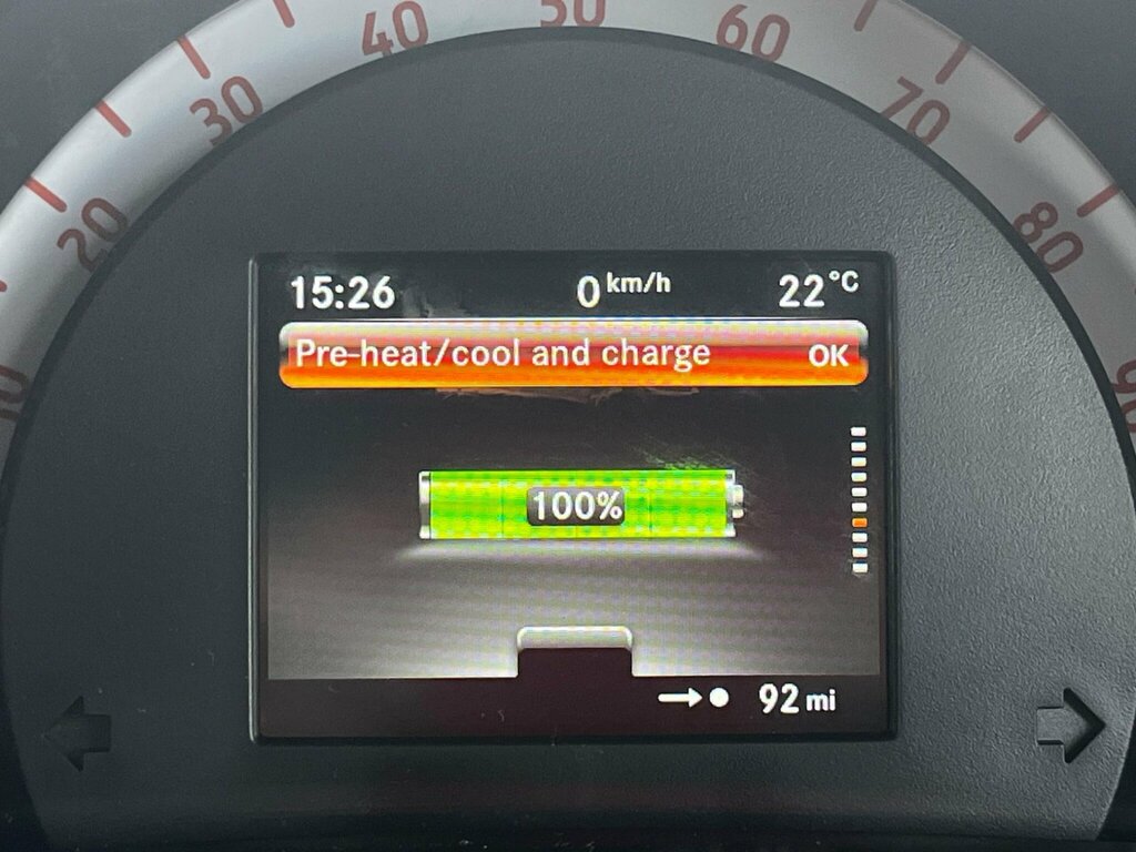 Smart Forfour 17.6Kwh Exclusive Hatchback 22K  #3