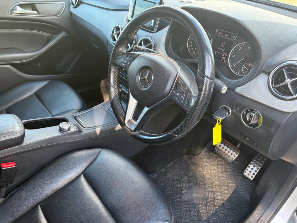 Mercedes-Benz B Class 1.8 B180 Cdi Blueefficiency Sport Mpv 7 Silver #2