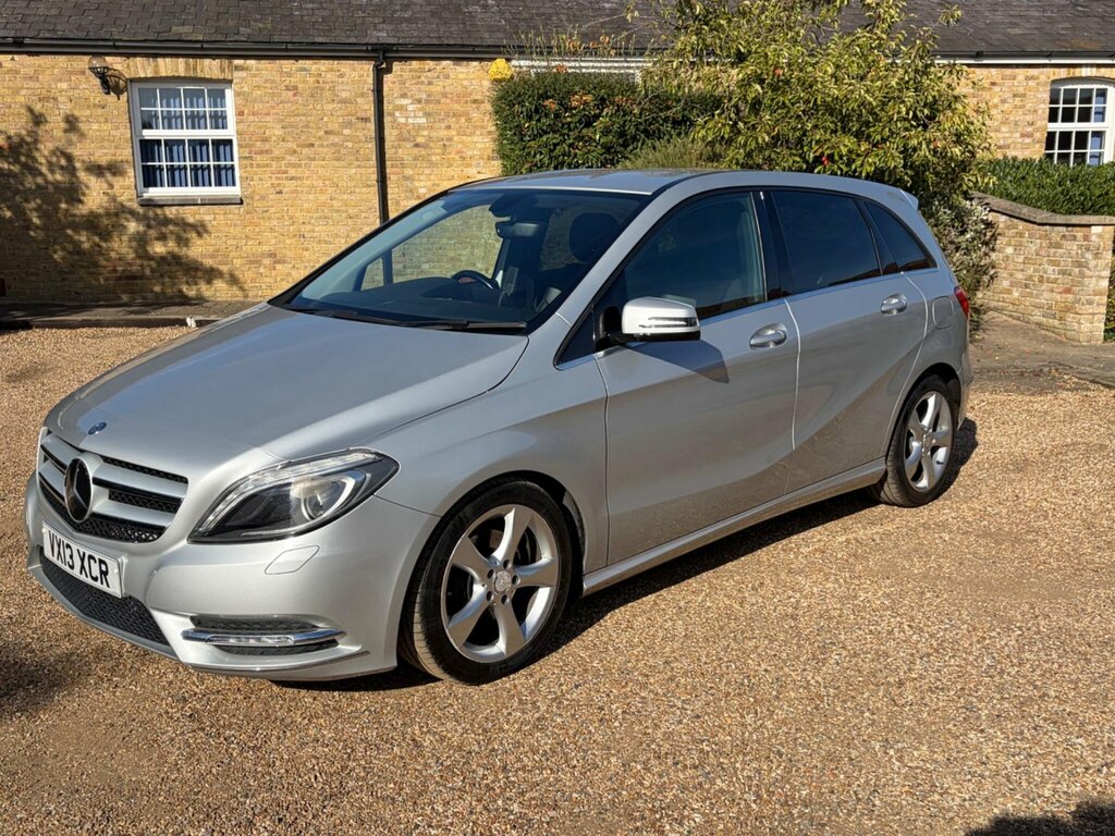 Mercedes-Benz B Class B180 Cdi Blueefficiency Sport U1184 Black #4