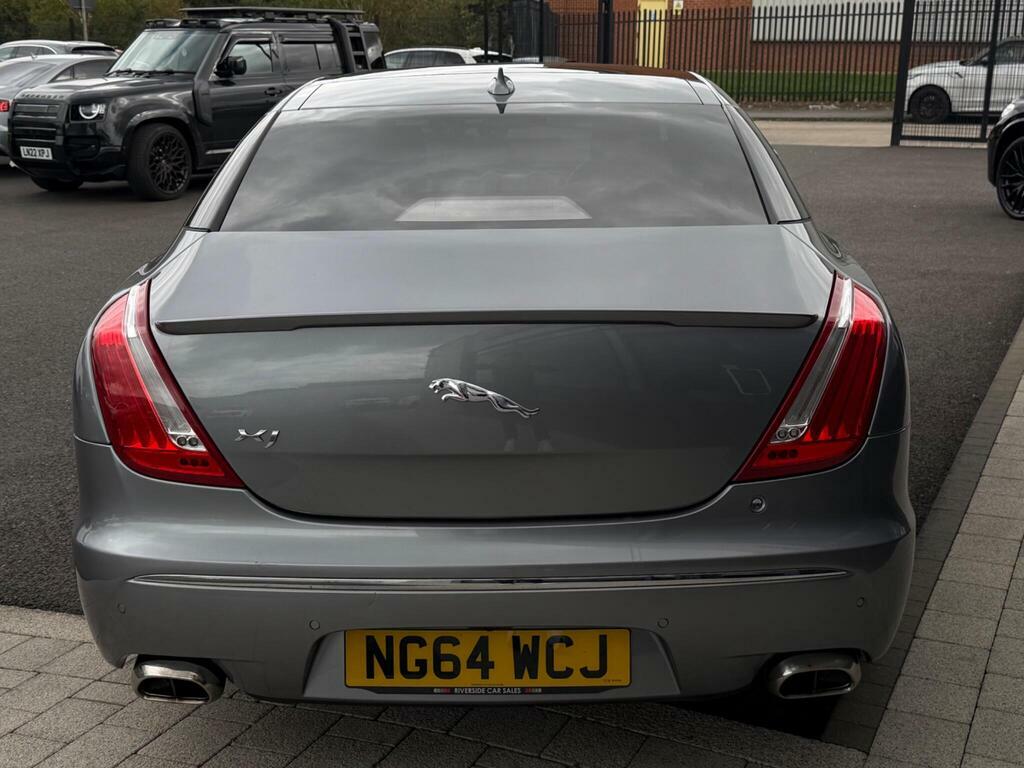 Jaguar XJ Xj Portfolio V6 D Black #18