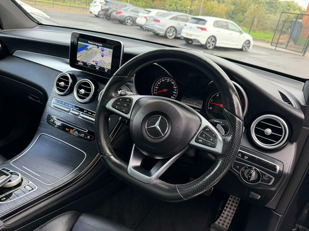 Mercedes-Benz GLC Class 2.1 Glc 250 D 4Matic Amg Line Premium Plus 201 White #10