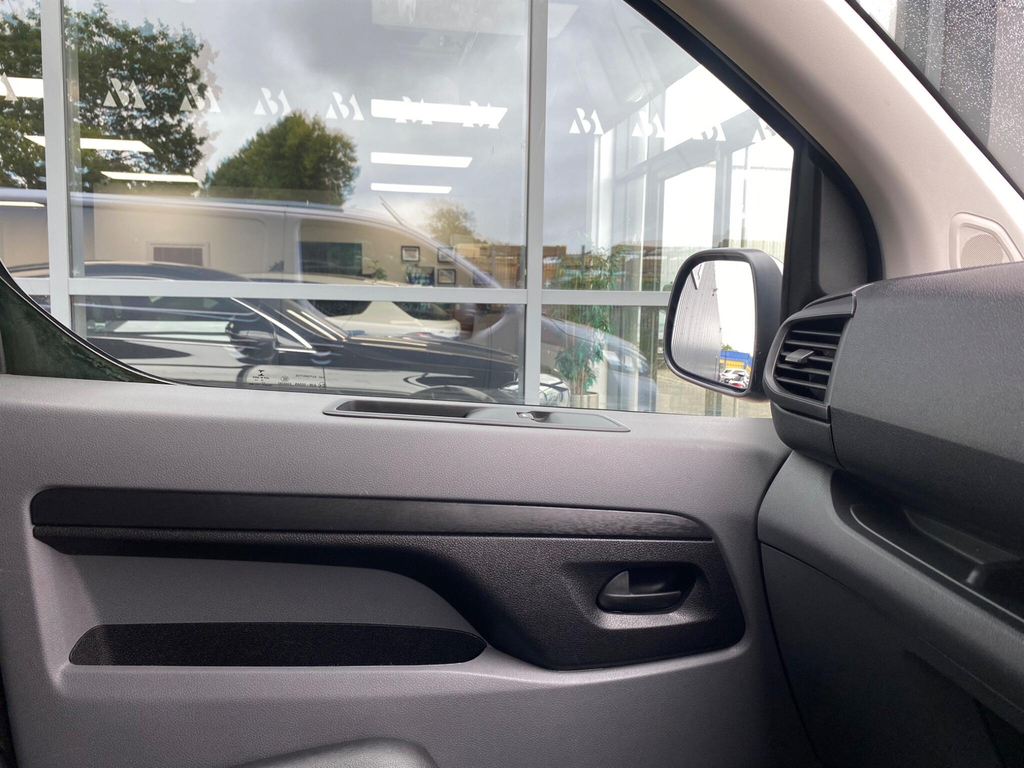 Vauxhall Vivaro 1.5 Turbo D 2900 Sportive L2 H1 Euro 6 Ss  #6