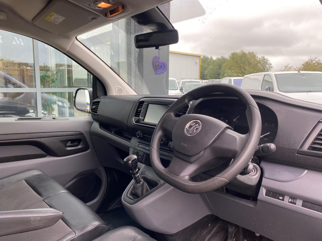 Vauxhall Vivaro 1.5 Turbo D 2900 Sportive L2 H1 Euro 6 Ss  #4