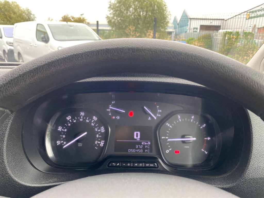 Vauxhall Vivaro Panel Van 1.5 Turbo D 2900 Dynamic L2 H1 Euro 6 S White #15