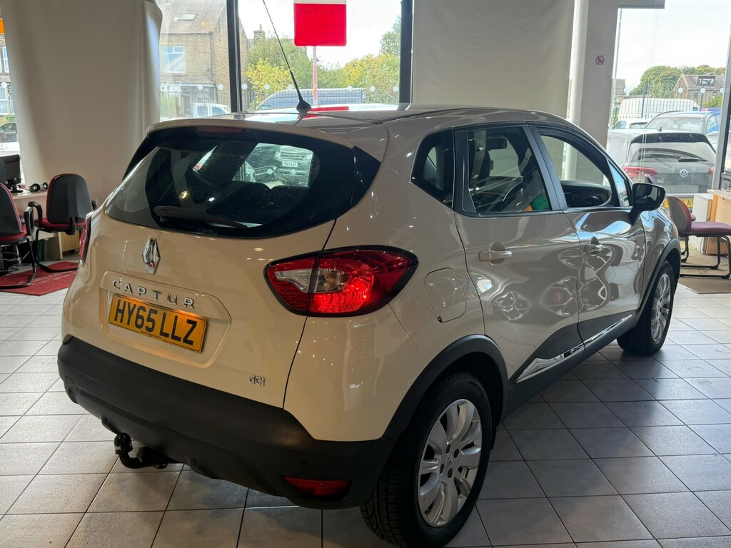 Renault Captur 1.5 Dynamique Medianav Energy Dci Ss 90 Bhp Sa Black #10