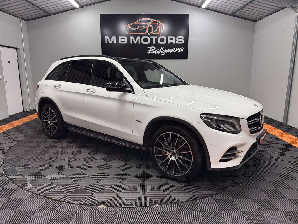 Mercedes-Benz GLC Class 250 Amg Night Edition Premium D 4Matic 4Wd White