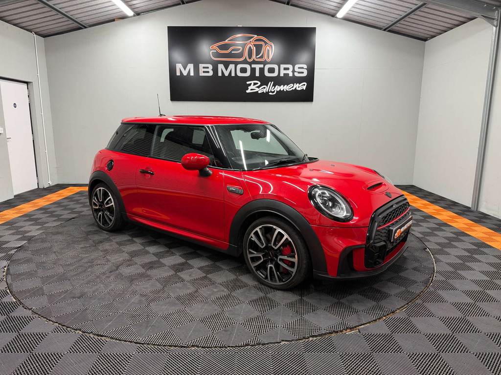 Mini Hatch John Cooper Works Red