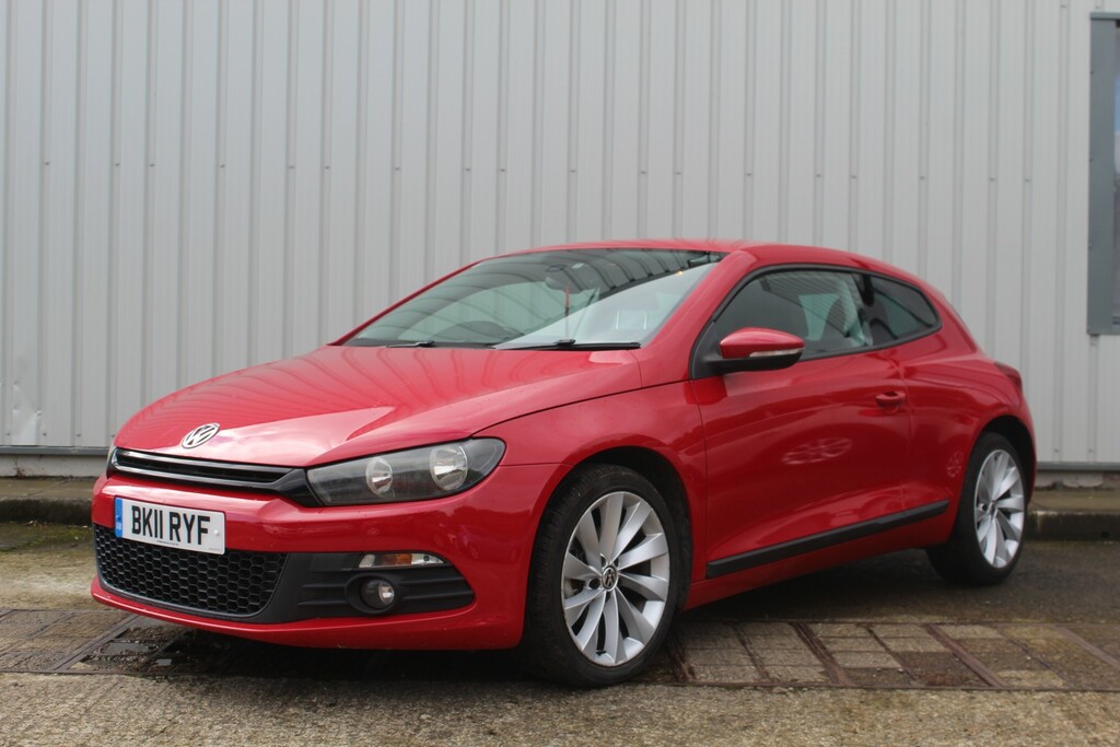 Volkswagen Scirocco 2.0 Tdi Bluemotion Tech Gt 2011 Red