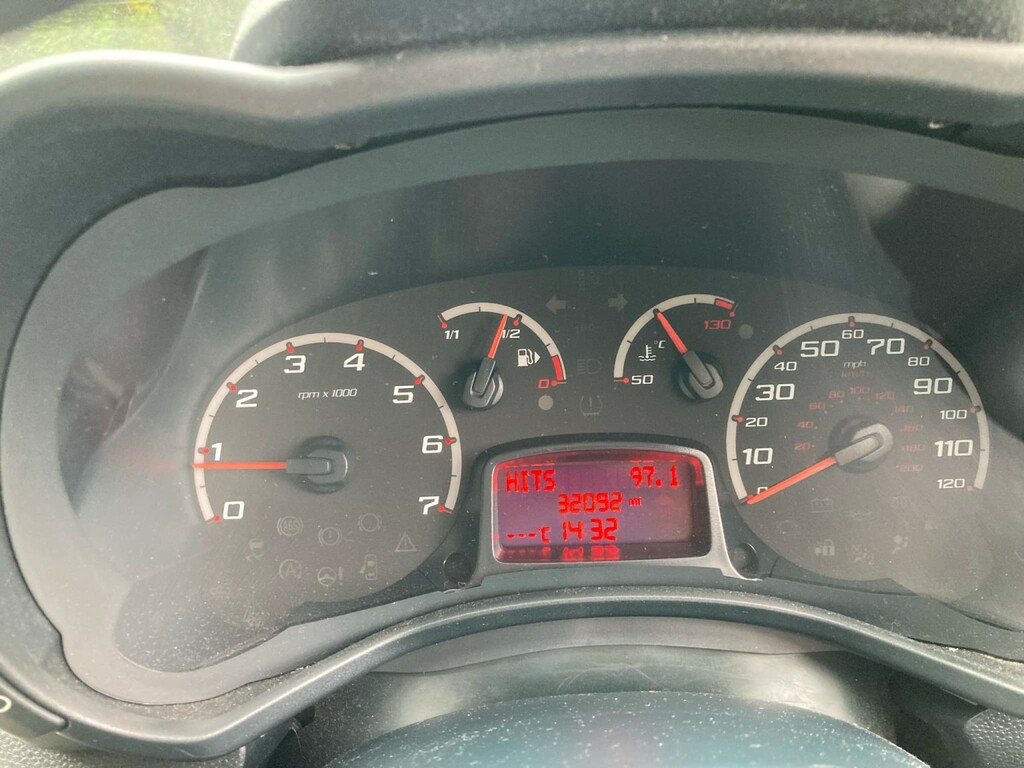 Ford KA 1.2 Edge Silver #5