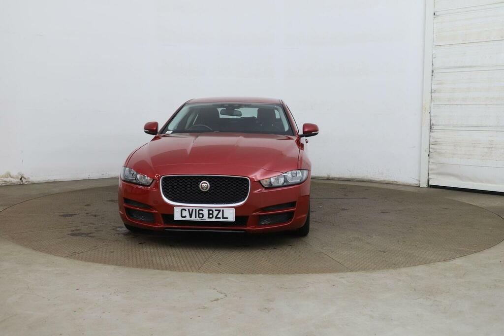 Jaguar XE 2.0D Prestige Euro 6 Ss Red #5