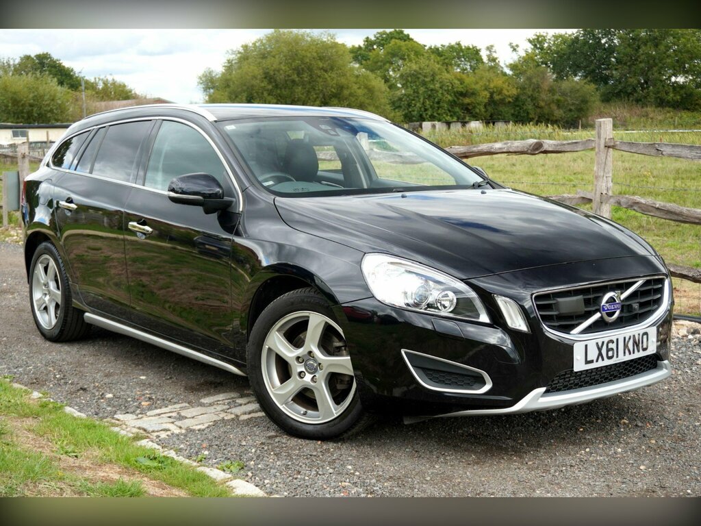 Volvo V60 1.6 T4 Se Lux Estate Powershift Euro 5 Black #3