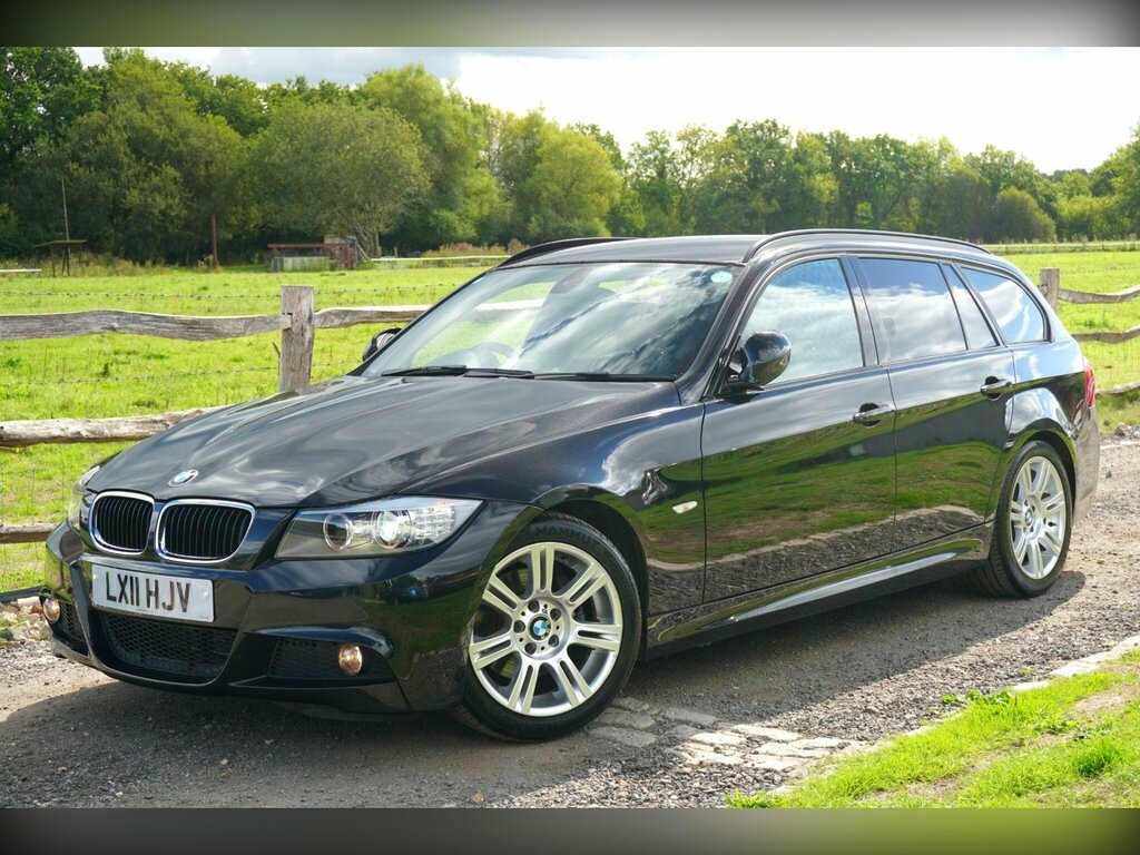 BMW 3 Series Estate 2.0 Blue #14
