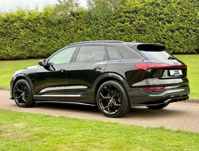 Audi Q8 e tron 50 Sport Suv Black #6