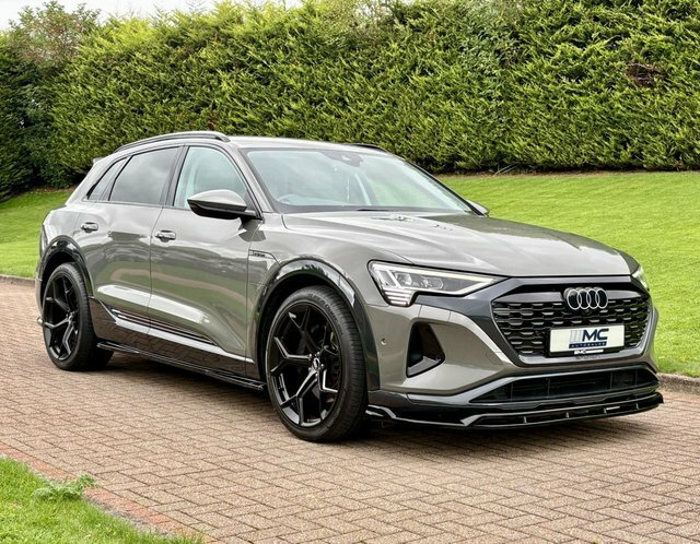 Audi Q8 e tron 50 Sport Suv Grey