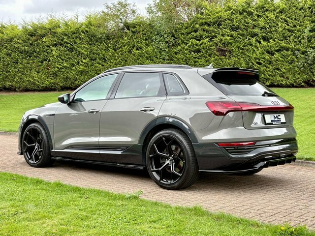 Audi Q8 e tron 50 Sport Suv Grey #5