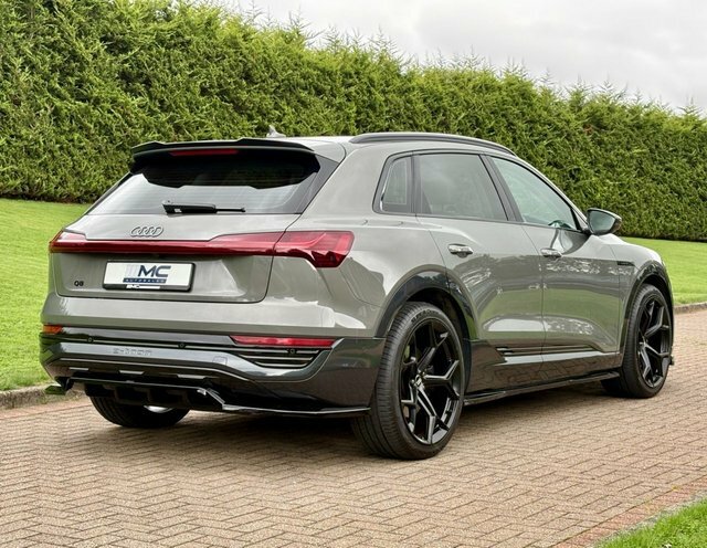 Audi Q8 e tron 50 Sport Suv Grey #3