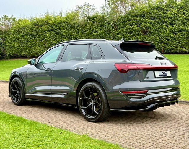 Audi Q8 e tron 50 Sport Suv Grey #4