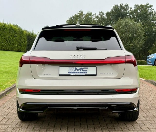 Audi E-tron 2019 55 Suv Quattro 95Kwh 408 P Black #9