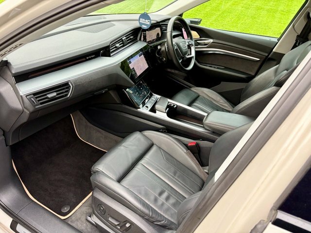 Audi E-tron 2019 55 Suv Quattro 95Kwh 408 P Black #11