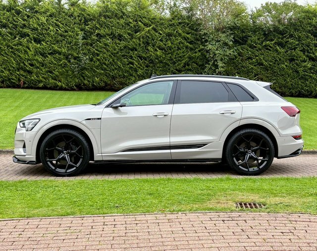Audi E-tron 2019 55 Suv Quattro 95Kwh 408 P Black #8