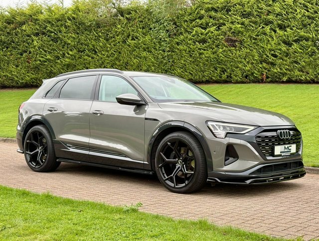 Audi Q8 e tron 300Kw 55 Quattro 114Kwh S Line Blue #5