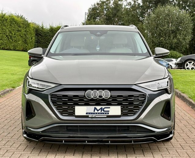 Audi Q8 e tron 300Kw 55 Quattro 114Kwh S Line Blue #10