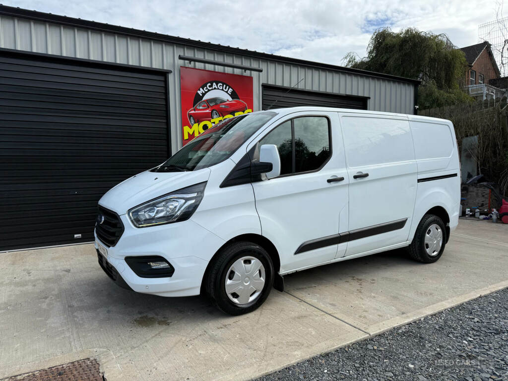 Ford Transit Custom 2.0 Ecoblue 130Ps Low Roof Trend Van White