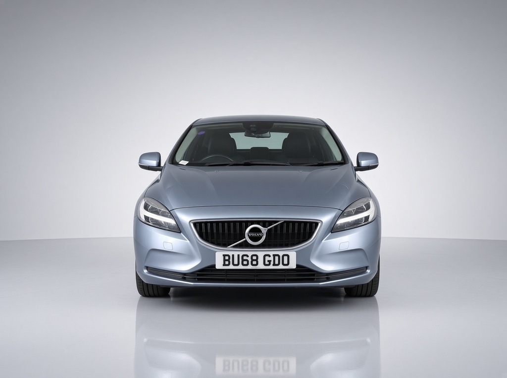 Volvo V40 T2 Momentum Nav Plus Blue