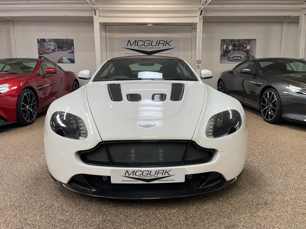 Aston Martin Vantage Vantage S #5